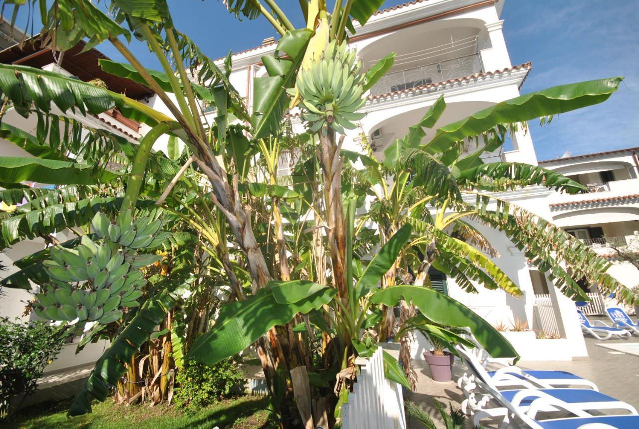 Holiday Residence Rifugio Orosei Ngoại thất bức ảnh