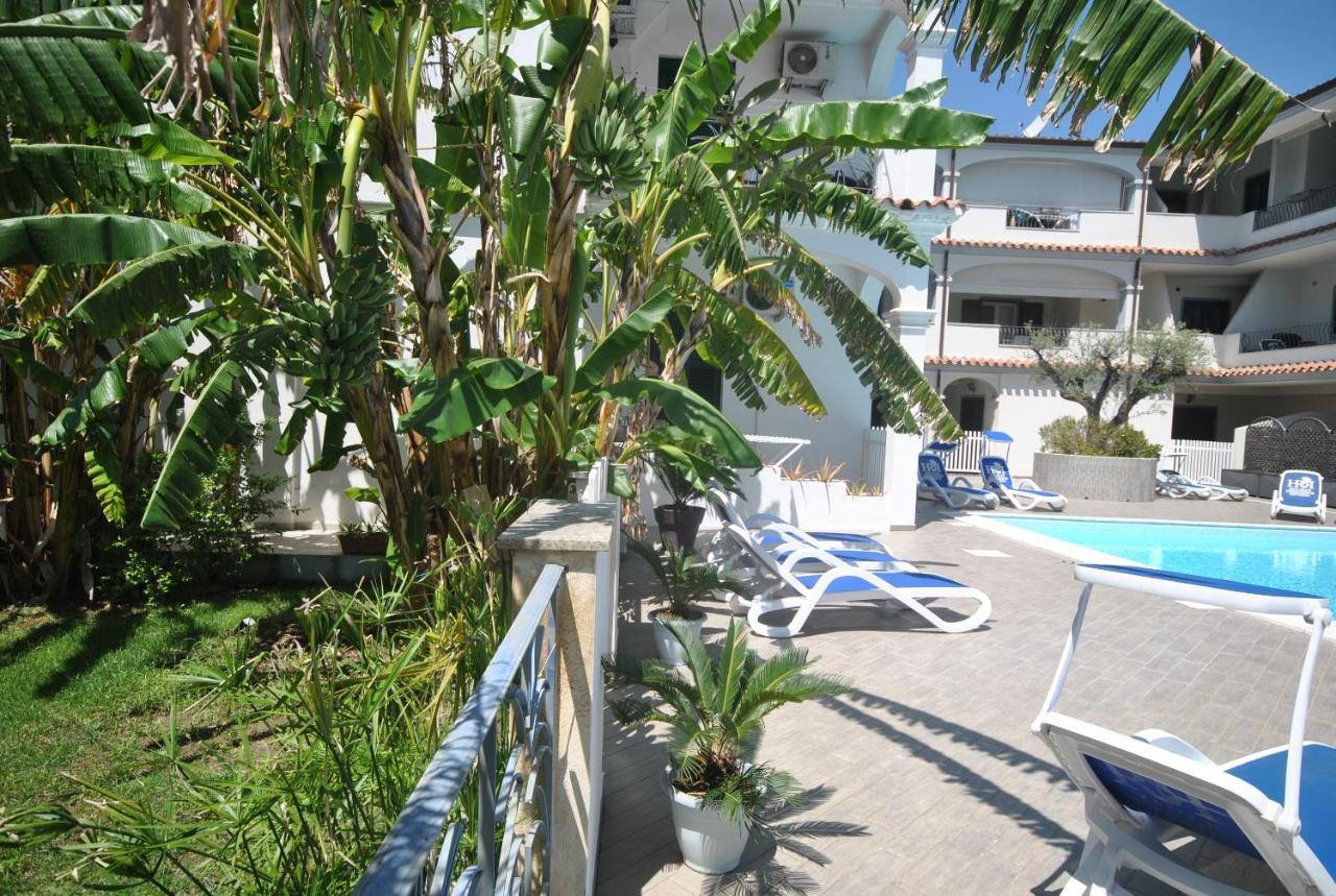 Holiday Residence Rifugio Orosei Ngoại thất bức ảnh